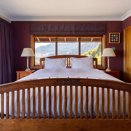 Matterhorn Lodge By Sotheby'S Luxury Rental Homes Квинстаун Экстерьер фото