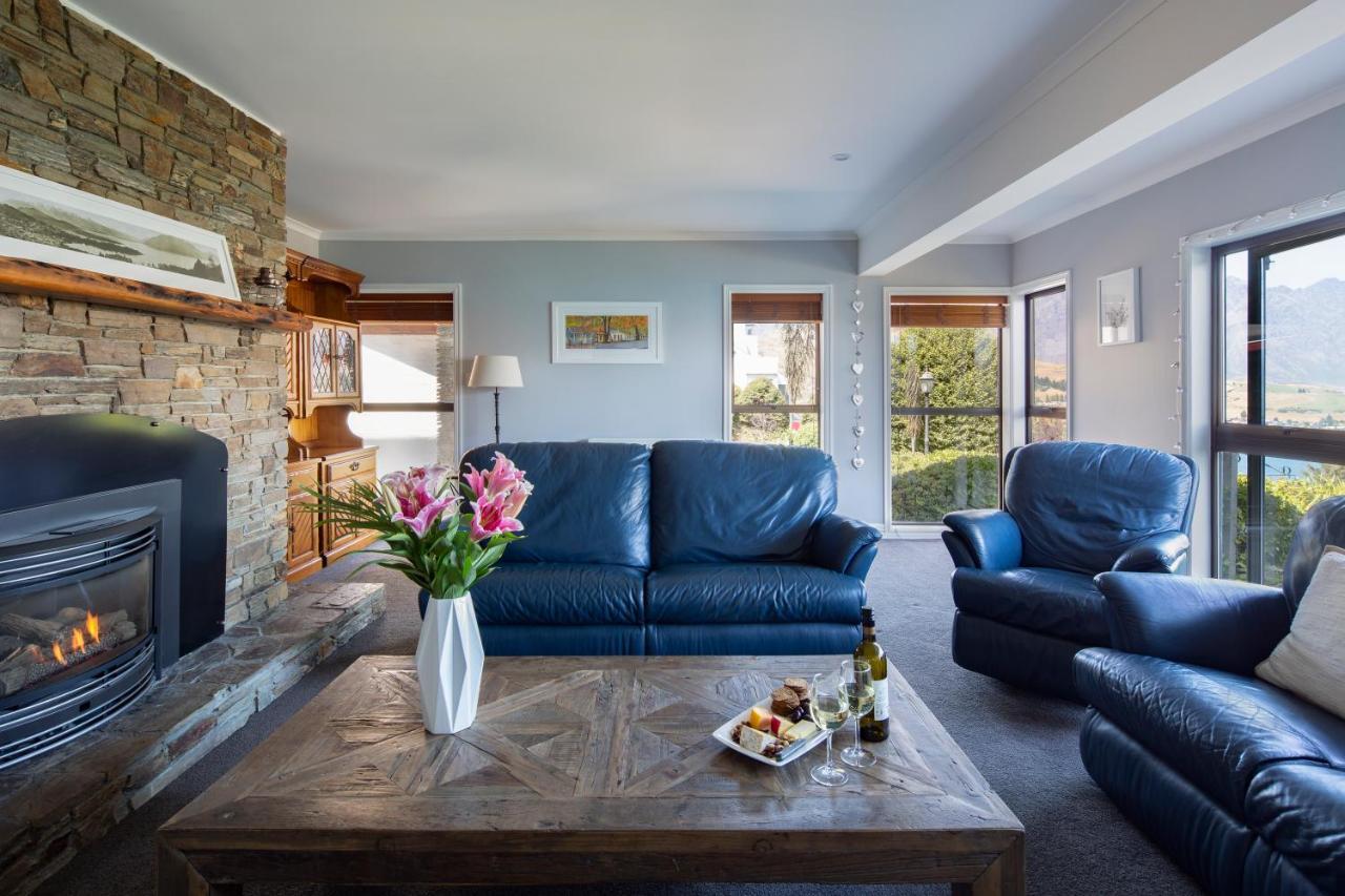 Matterhorn Lodge By Sotheby'S Luxury Rental Homes Квинстаун Экстерьер фото